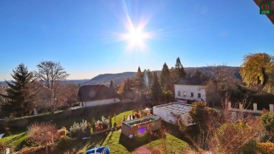 Renovierungsbedürftiges Haus in bester Lage am Ölberg mit Stiftsblick