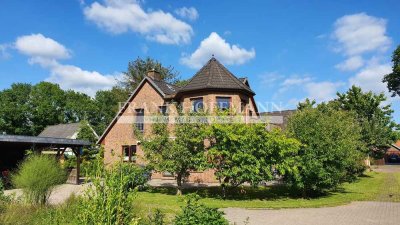 Zweifamilienhaus mit Baugrundstück in Fuhlendorf