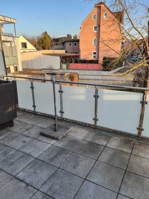 Stilvolle 2-Zimmer-Wohnung mit gehobener Innenausstattung mit Balkon