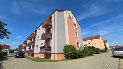 gemütliche 3-Raum-Wohnung im 1.OG*Balkon*EBK*Stellplatz