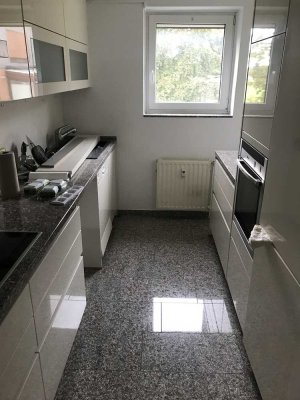 Gepflegte 3-Zimmer-Wohnung mit gehobener Innenausstattung mit EBK und Balkon in der Wedemark