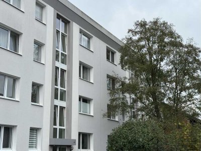 RESERVIERT !!Teilmöblierte Wohnung im 3. OG mit Balkon zu verkaufen