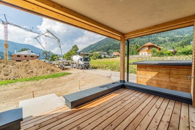 Helle, behagliche Maisonettewohnung mit Eigengarten.