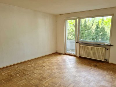 Große 1 ZKB Wohnung mit Balkon & Einbauküche in Bad Nauheim ab 01.03.2025 zu vermieten!