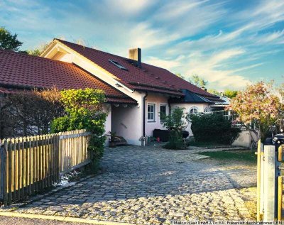 Stilvolles Haus am See mit Einliegerwohnung und bezauberndem Garten!