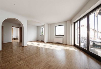 Sofort verfügbar! 3-Zimmer-Wohnung im 1.OG mit sonnigem Balkon und Stellplatz