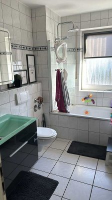 Schöne, helle 3-Raum-Wohnung mit Terrasse