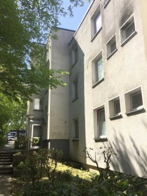 Schöne 2 Zimmer-Wohnung in Schildesche mit Balkon zu vermieten.