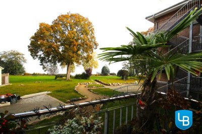 Neuwertige und barrierearme Wohnung mit Balkon und tollem Seeblick