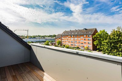 Loft mit Licht und Luft für Lebensfreude – neu ausgebaut, große Loggia, ruhige Lage, uninah