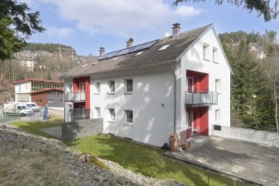 Mehrfamilienhaus mit 8 vermieteten Wohneinheiten in 78136 Schonach