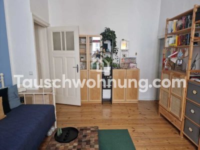 Tauschwohnung: Tausche zweimal 2 Zimmer (eine mit Balkon) gegen 4Zi-Wohnung