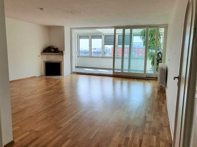 Penthouse mit Kamin und  TG Nähe Luitpoldpark