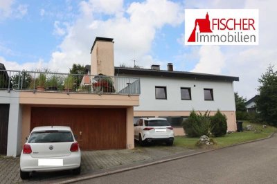 3-Familienhaus mit großem Entwicklungspotenzial in idyllischer Lage...