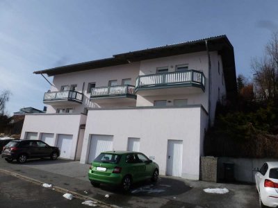 Zwei-Zimmer-Dachterrassenwohnung in Regen