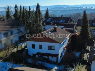 Attraktives Einfamilienhaus mit Einliegerwohnung und Zugspitzblick