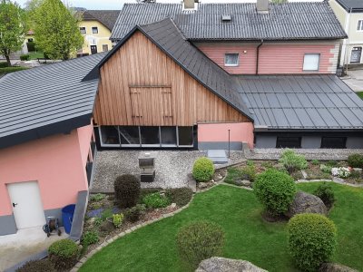 Markthaus im Erholungsort Nöchling - enorm großzügiger Garten nebst Garage für mehrere PKW inklusive!