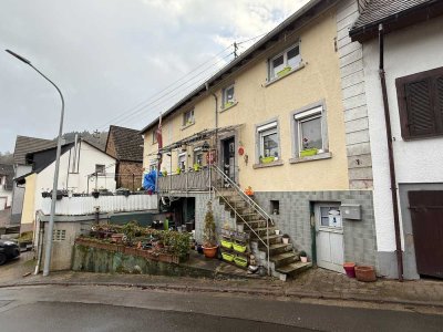 Gemütliches, umfangreich saniertes Haus in Gehrweiler zu verkaufen