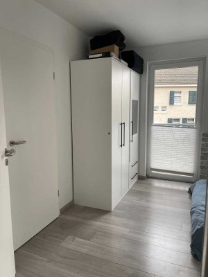 Geschmackvolle 2-Zimmer-Wohnung  mit gehobener Innenausstattung mit Balkon in Leverkusen