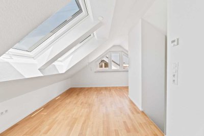 Interessante 3,5 Zimmer-DG-Maisonette-Wohnung mit Balkon - Erstbezug!