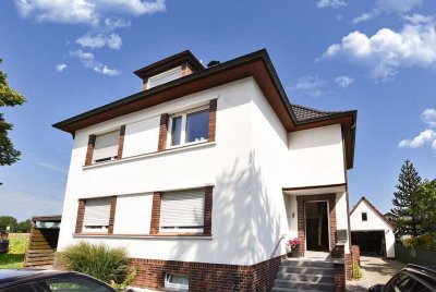 RESERVIERT! Zweifamilienhaus mit modernem Charme!