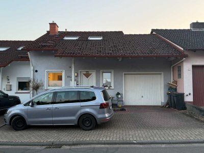 Obernburg, Doppelhaushälfte, herrliche Aussicht+Garage