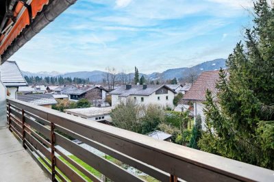 Wunderschöne 2-Zimmer-Wohnung  mit Bergblick & großem Süd-West-Balkon in ruhiger Lage