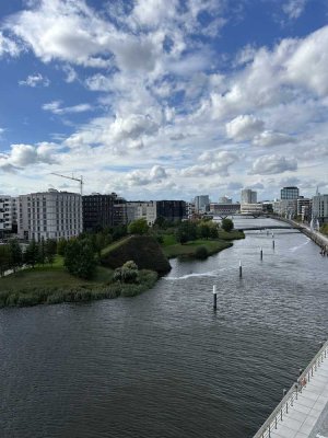 Exklusive 3-Zi.-Neubauwohnung mit luxuriöser Ausstatung mit Loggien, EBK + Elbblick in d. HafenCity