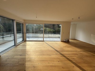 Terrassenwohnung mit Grün- und Stadtblick in Neustift am Walde!