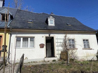 Tolles Haus zum Ausbauen in ruhiger Lage von Eibenstock!