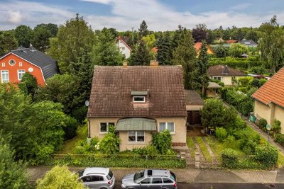 Haus mit großem Garten zur Miete in Hohen Neuendorf 25 min vom Zentrum von Berlin