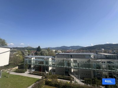 Lichtdurchflutete Eckwohnung mit fantastischem Ausblick Nähe dem Zentrum von St. Veit an der Glan!