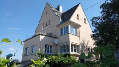 Altbau-Schmuckstück 3-Zimmer-Wohnung mit Balkon in Weitersburg