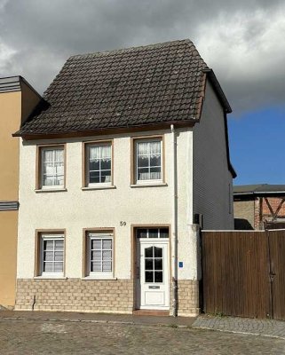 Stadthaus in Teterow in ruhiger Wohnlage mit Modernisierungsbedarf