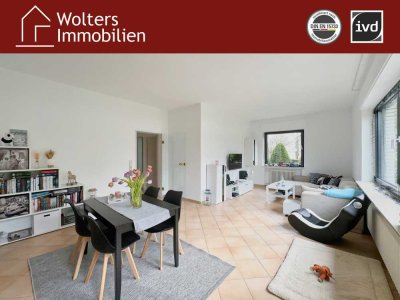 Gemütliche 2-Zimmer Erdgeschosswohnung mit großem Garten und angrenzender Praxiseinheit!