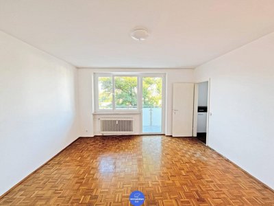 Wohnung in Neumarkt: 58m² mit Balkon, Einbauküche - Jetzt mieten