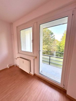 2 Monate die Miete sparen // tolle 4 Zimmer Wohnung mit tollem Schnitt// Kautionsfrei //