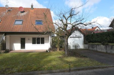 Ruhigers, saniertes 6-Zimmer-Haus in Ummendorf mit Garten und Garage