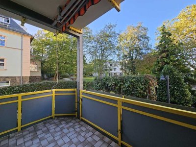 Wunderschöne und Geräumige 2-Raumwohnung mit Balkon nahe dem Krankenhaus