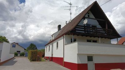 Preiswertes Einfamilienhaus / Zweifamilienhaus in Genderkingen mit Glasfaseranschluss