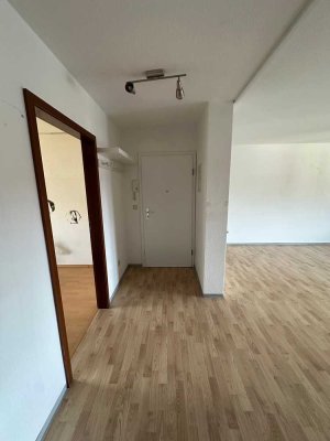 Geschmackvolle 3-Zimmer-Wohnung mit Balkon und Einbauküche in Gaildorf