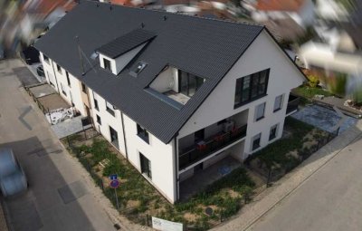 Moderne 2 Zimmer Neubauwohnung mit eigenem Garten/Terrasse