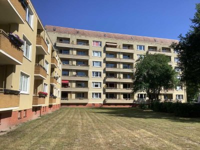 Schick renovierte 3-Zimmer-Wohnung mit Balkon