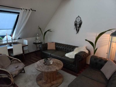 Exklusive 2-Zimmer-Maisonette-Wohnung mit Balkon und EBK in Vöhringen