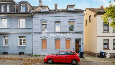 Charmantes Mehrfamilienhaus mit Potenzial in zentraler Lage