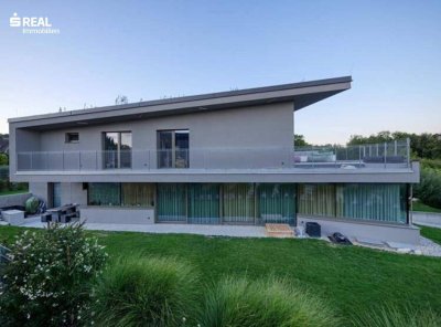 Modernes Architektenhaus mit Fernblick bis zum Neusiedlersee