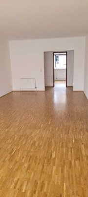 4-Zimmer-Wohnung mit Balkon in Zornheim