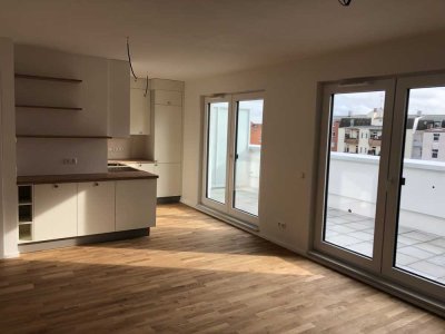 Maisonette-Wohnung mit Balkon und Dachterrasse