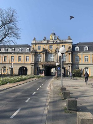 ! Vorvertrieb ! - Erstbezug 1-Zimmerwohnung nach Kernsanierung - Vis-á-vis zum Unischloss