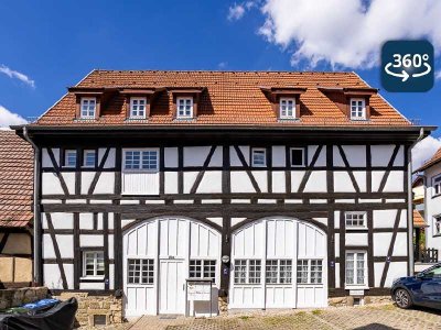 Wohnung mit Fachwerk-Charme: Gemütliche 2ZKB mit großer Terrasse, zentral und ruhig in Malmsheim